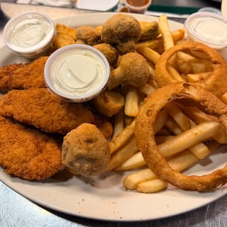 Chicken Strips Dinner (4 Pcs)
