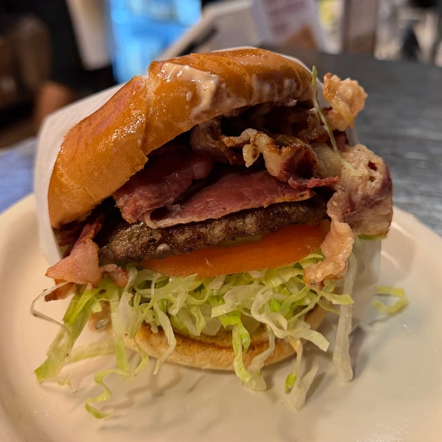 Pastrami Burger.
